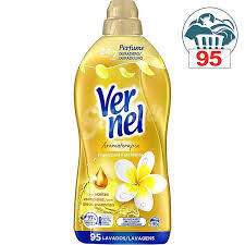 Envase de Vernel Aromaterapia Frangipani 95 lavados con aceites esenciales relajantes.